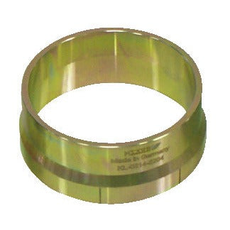 KL-0214-2204 - manguito cónico Ø90: Anillo cónico metálico dorado con texto grabado