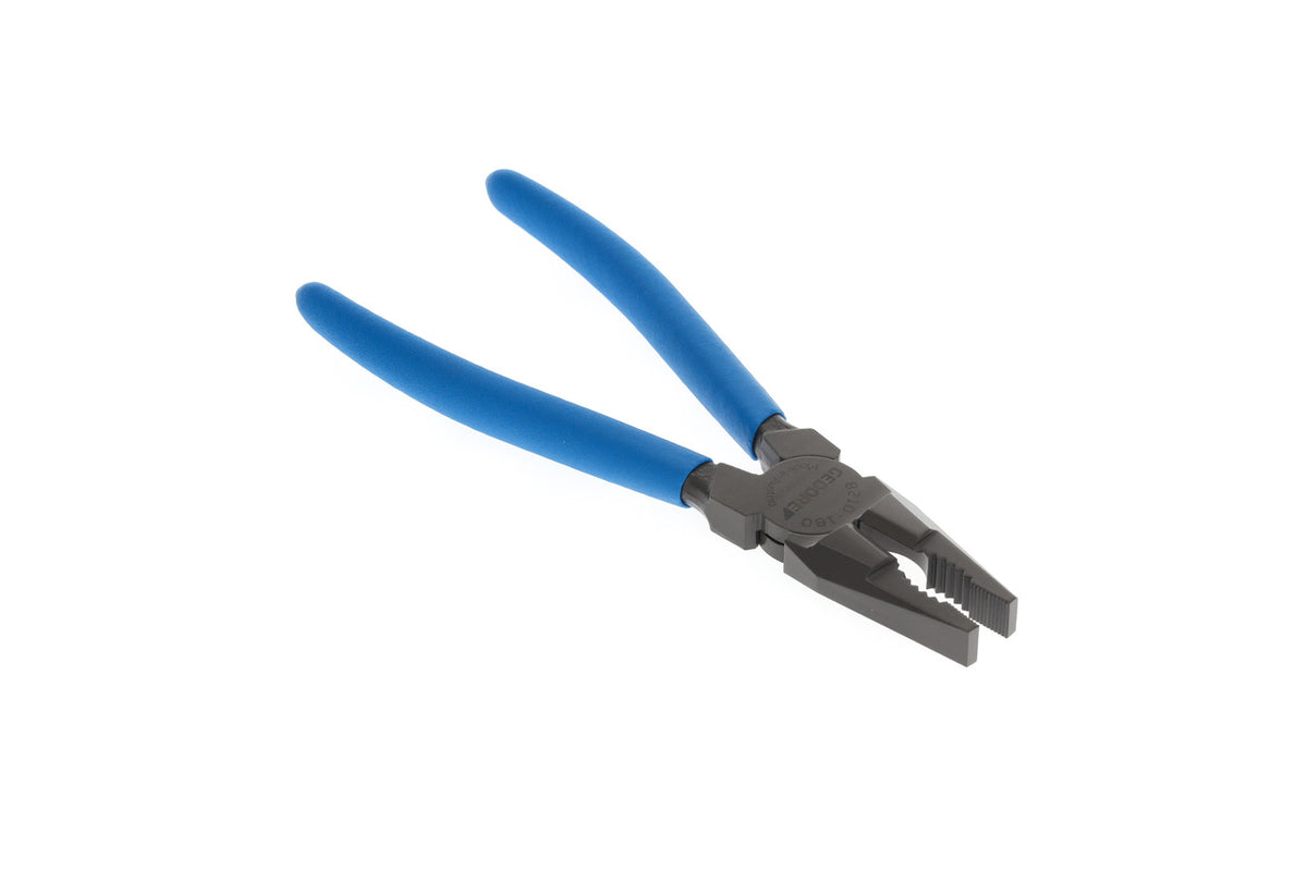 Pince universelle modèle allemand 8210