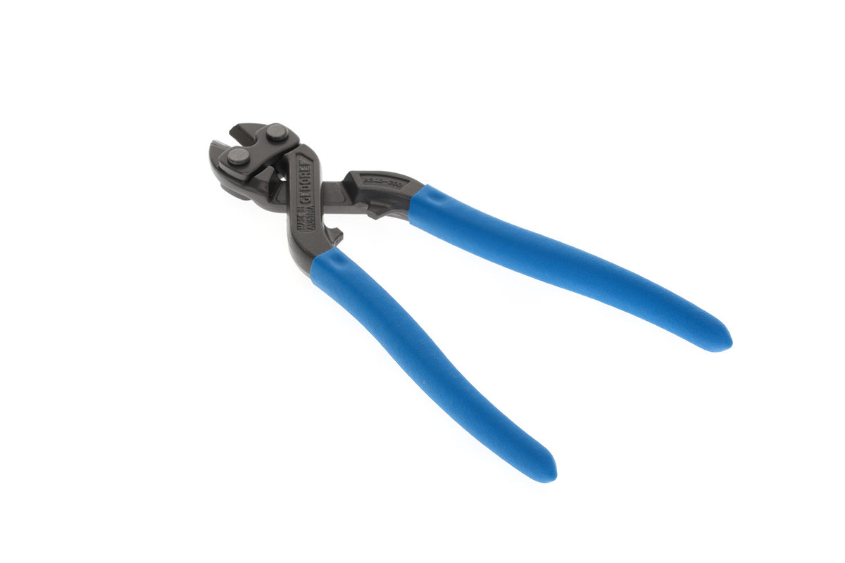 Cortapernos articulado GEDORE 8340-200 TL cortando cable de acero