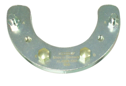 KL-0029-131 - Placa de soporte tamaño 3 con tornillos: Placa metálica en forma de herradura con pasadores