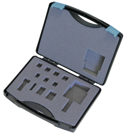 KL-0069-5030 - Caja de plástico vacía: Maletín negro abierto con espuma interior recortada en compartimentos