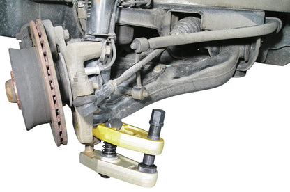 KL-0165-35 - Extractor de rótulas, tamaño 3, 33 mm: Extractor de rótulas montado bajo el eje delantero de un vehículo