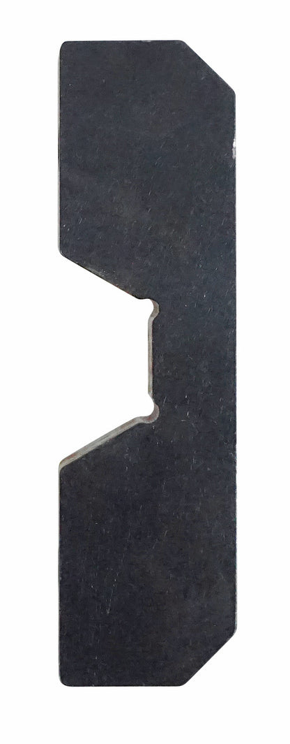 KL-0169-8101 - Media llave sin escuadra: Placa metálica plana alargada con muescas laterales en forma de zigzag