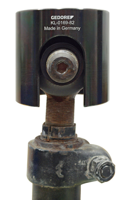 KL-0169-82 - Llave de vaso para tirantes: Extractor tubular ajustado sobre rótula de dirección roscada