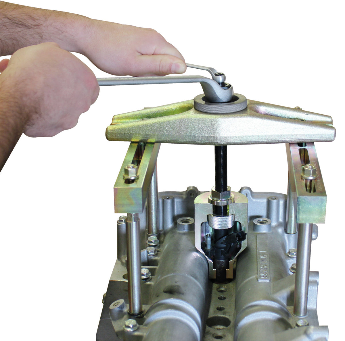 KL-0186-132 - Juego complementario para KL-0186-13 KA: Manos usando llave para accionar extractor