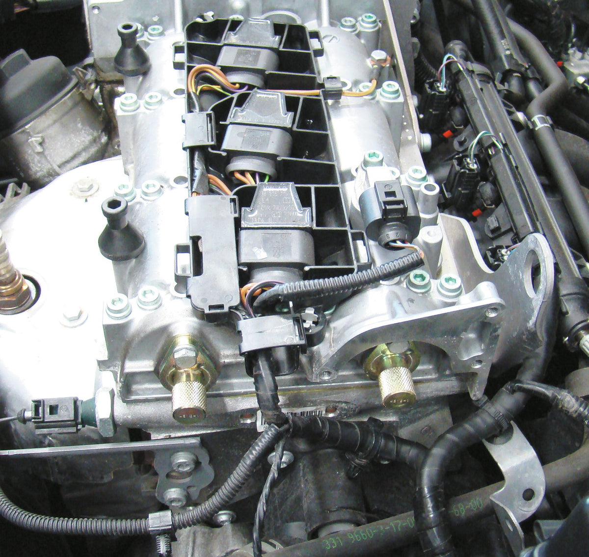 KL-0280-108 KB - Juego de herramientas de bloqueo, VW-Audi (3 cilindros): Motor con tapa de bobinas de encendido