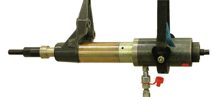 KL-1002-221 - Herramienta Silentbloc, Ø 40mm: Herramienta hidráulica con soporte metálico y varilla roscada