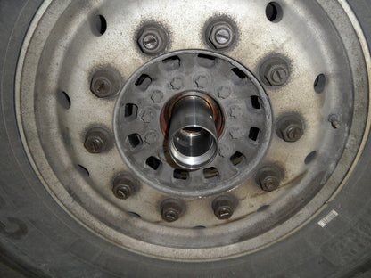 KL-1027-4582 - Casquillo para centrar cojinete de rueda, L&amp;R, Ø 82 mm