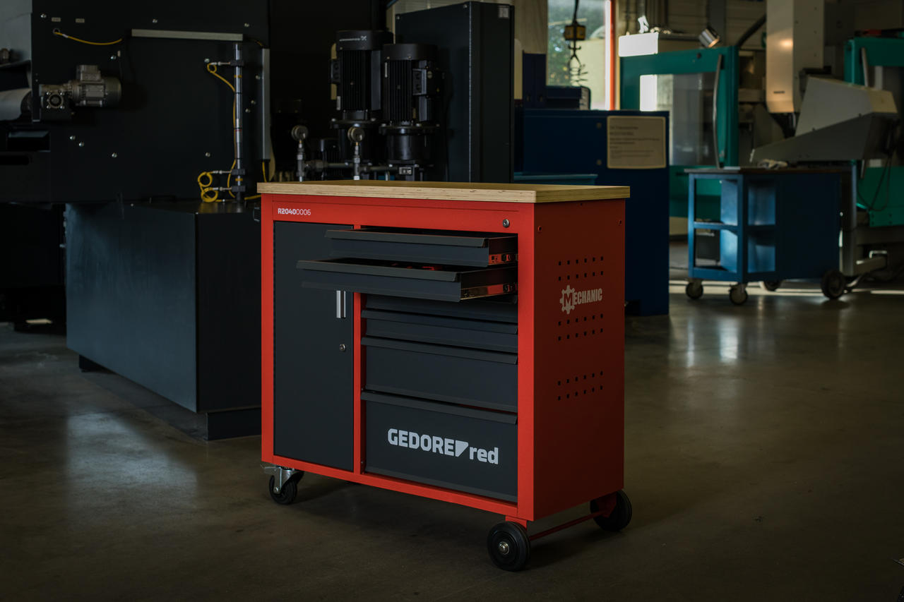 GEDORE red R20400006 - Établi mobile MECHANIC, avec 6 tiroirs 988x431x935 mm