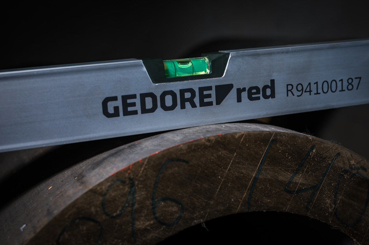 GEDORE red R94100187 - Niveau à eau L=1000 mm, 3 fioles alu. magn.