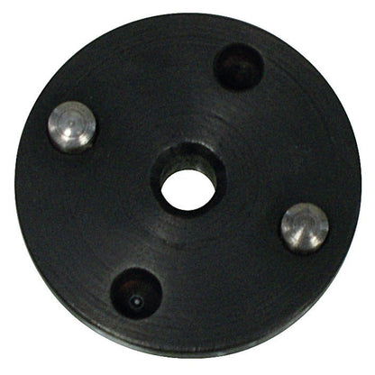 KL-0112-0016 - Adaptador tamaño 16 para Astra J: Disco metálico negro con tres pasadores y orificio central roscado