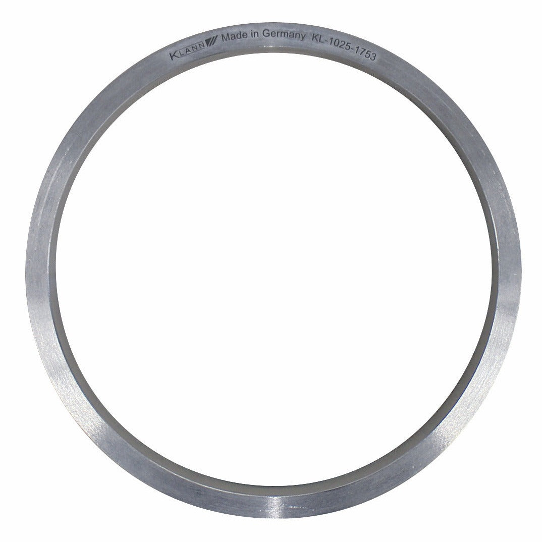 KL-1025-1753 A - Anillo 17,5mm: Anillo metálico circular con grabado de marca y referencia