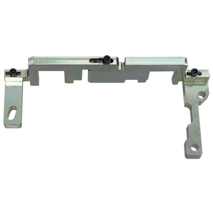 KL-1380-7531 A - Placa de bloqueo NW: Soporte metálico con brazos laterales y tres tornillos de fijación negros
