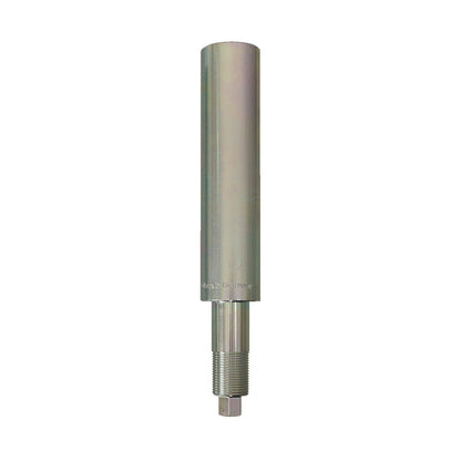 KL-1005-1113 - Adaptador husillo cargador bajo M22x1,5: Vástago metálico cilíndrico con rosca y tuerca en el extremo inferior
